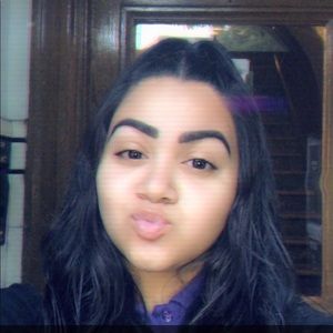 Meet your Posher, Isabella
